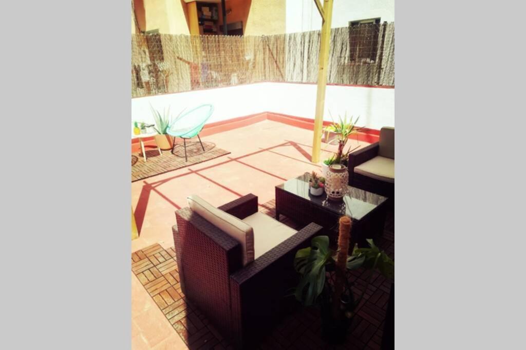 M1 Cool Loft 1 Min Walk To Metro 15 Min Center By Metro Esplugues de Llobregat Exterior foto